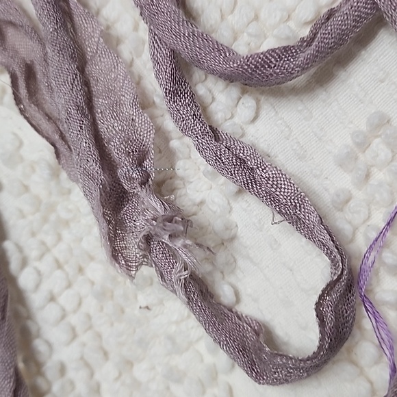 JABOT MOSSIE ANNA ARTISAN DESIGN  NWT - Picture 5 of 13